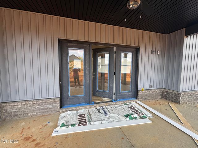 3073 Sawgrass Drive, Jonesborough, TN 37659