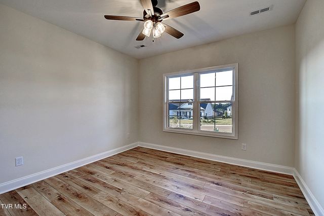 3073 Sawgrass Drive, Jonesborough, TN 37659