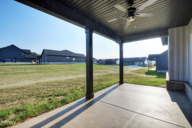 3073 Sawgrass Drive, Jonesborough, TN 37659