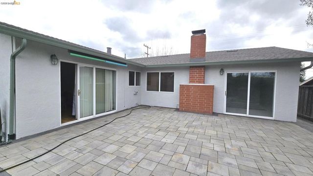 2332 Saint George DR, Concord, CA 94520