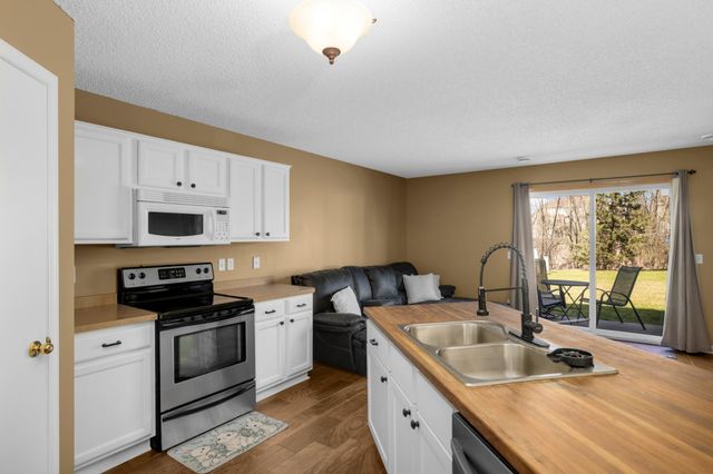 20082 Cabrilla Way, Farmington, MN 55024