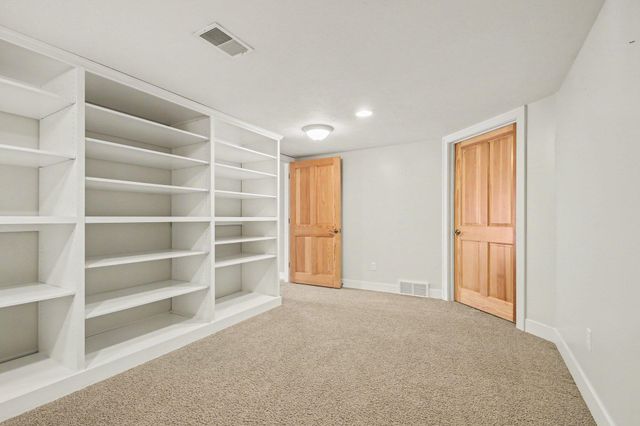 467 Timberlake Drive W, Park Twp, MI 49424