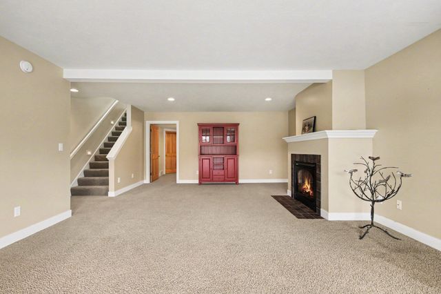 467 Timberlake Drive W, Park Twp, MI 49424