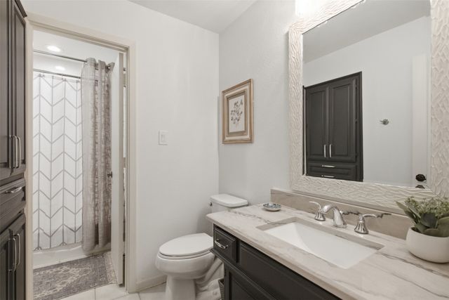 606 Stonebridge Circle, Rockwall, TX 75087