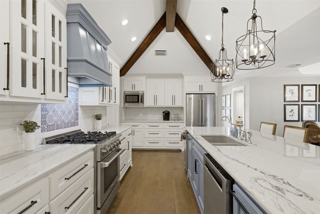 606 Stonebridge Circle, Rockwall, TX 75087