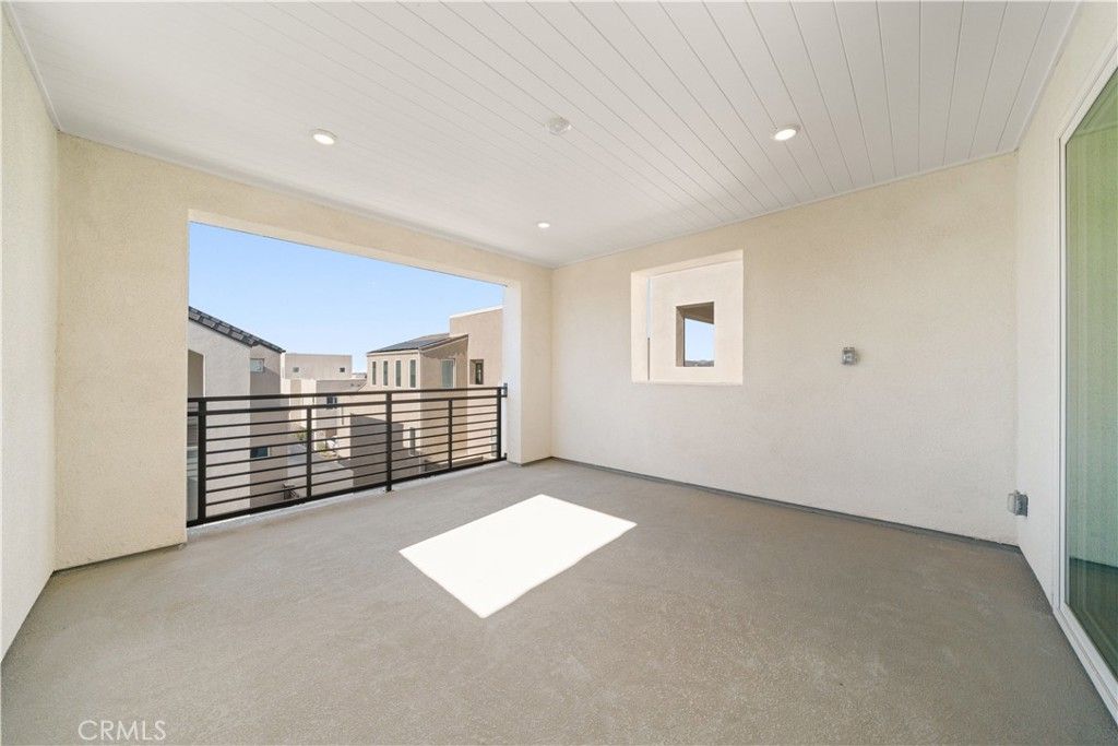 Image 40 of property listing at 165 Sawbuck, Irvine, CA 92618