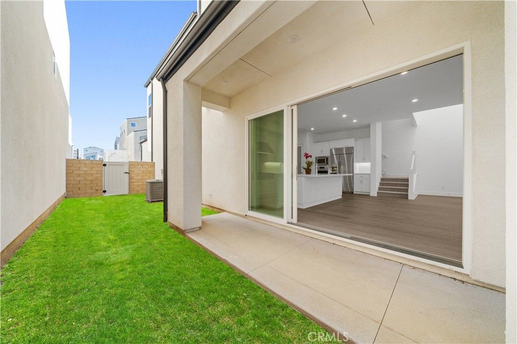 Image 41 of property listing at 165 Sawbuck, Irvine, CA 92618