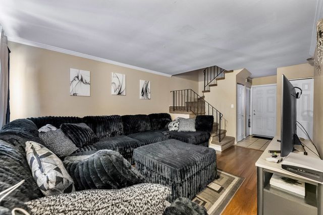 2295 Windsor Lane, Country Club Hills, IL 60478