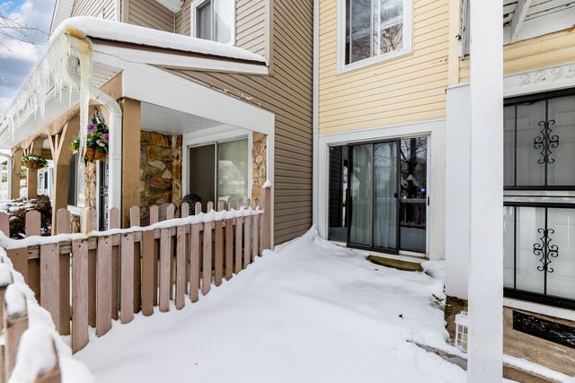 2295 Windsor Lane, Country Club Hills, IL 60478