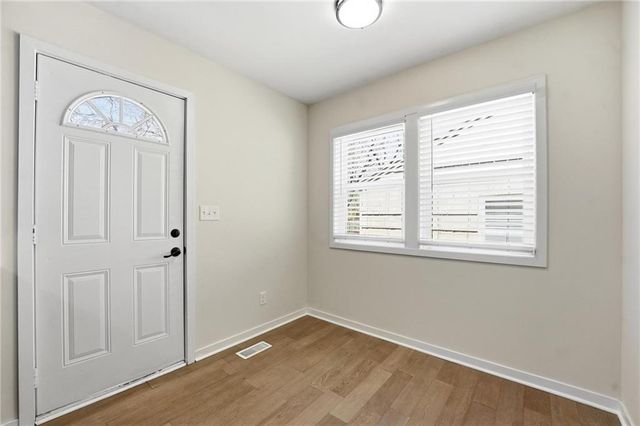 8018 Nall Avenue, Prairie Village, KS 66208