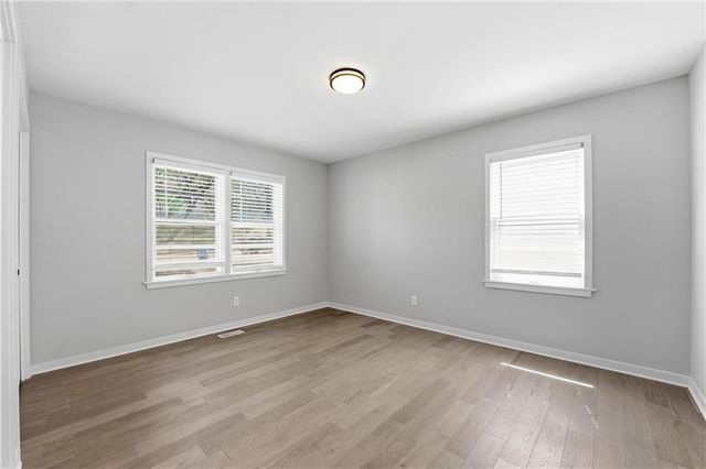 8018 Nall Avenue, Prairie Village, KS 66208