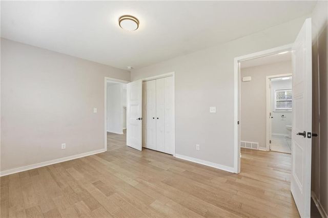 8018 Nall Avenue, Prairie Village, KS 66208