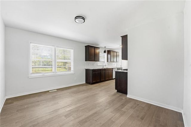 8018 Nall Avenue, Prairie Village, KS 66208