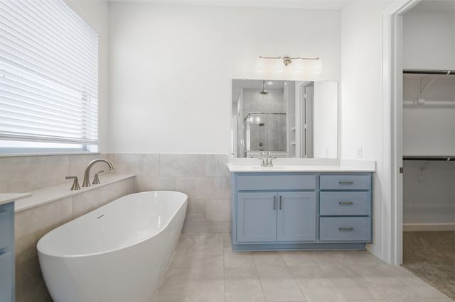211 Condor Court, Heath, TX 75126