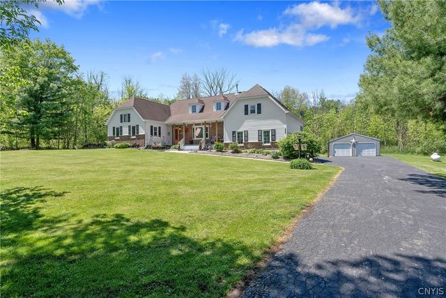 119 Ritchie Road, Granby, NY 13069
