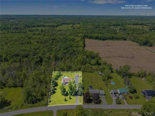 119 Ritchie Road, Granby, NY 13069