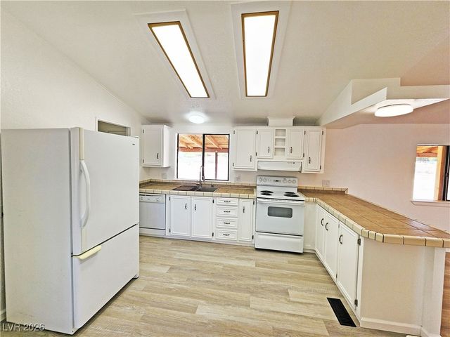 1860 West Wilson Road, Pahrump, NV 89048