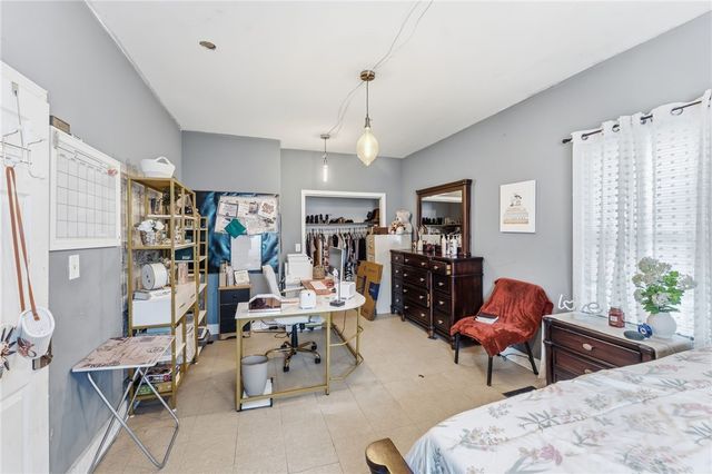 98 Pocasset Avenue, Providence, RI 02909