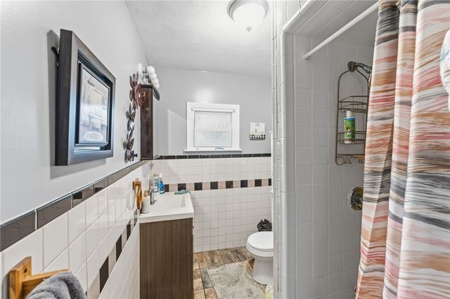 98 Pocasset Avenue, Providence, RI 02909