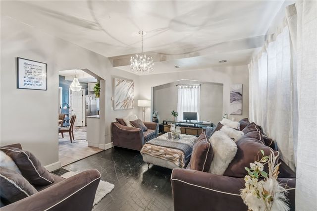 98 Pocasset Avenue, Providence, RI 02909