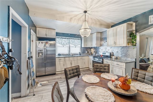 98 Pocasset Avenue, Providence, RI 02909