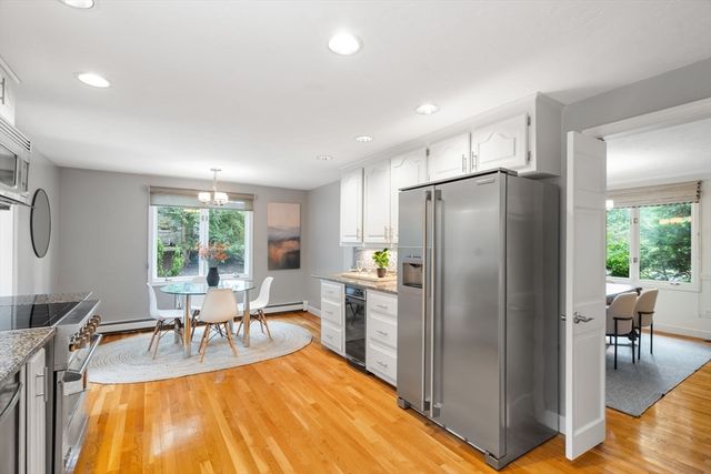 75 Hammond Pond Parkway, Brookline, MA 02467