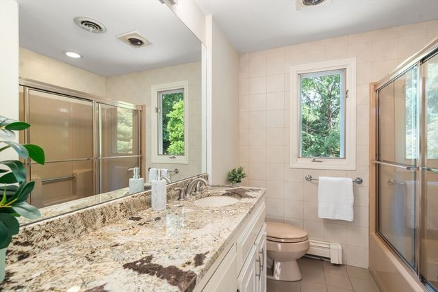 75 Hammond Pond Parkway, Brookline, MA 02467