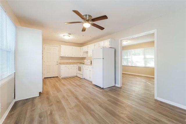 7810 E 112th Street, Kansas City, MO 64134