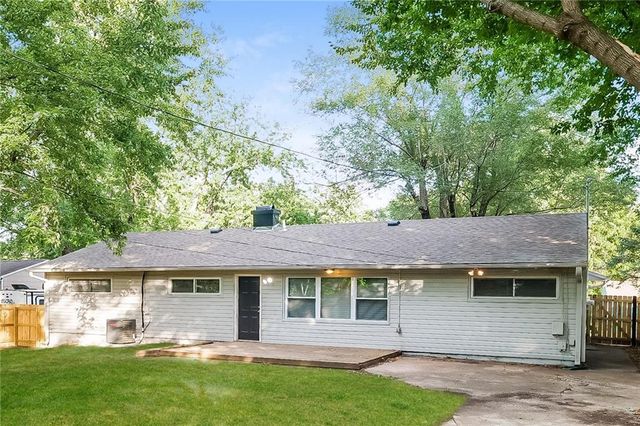 7810 E 112th Street, Kansas City, MO 64134