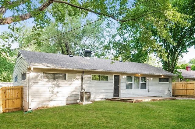 7810 E 112th Street, Kansas City, MO 64134