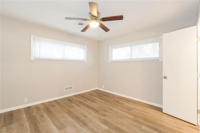 7810 E 112th Street, Kansas City, MO 64134