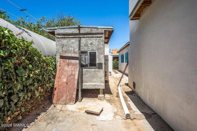 2720 Calle Tercera, Las Cruces, NM 88005