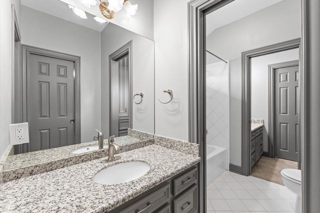 8122 Meadow Crest Street, Houston, TX 77071