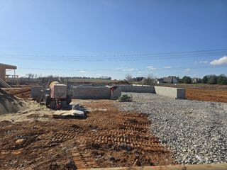 210 Low Plains Ln, Clarksville, TN 37043