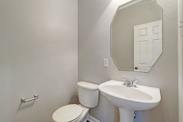 210 Red Bluff Drive, Hickory Creek, TX 75065