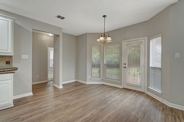 210 Red Bluff Drive, Hickory Creek, TX 75065