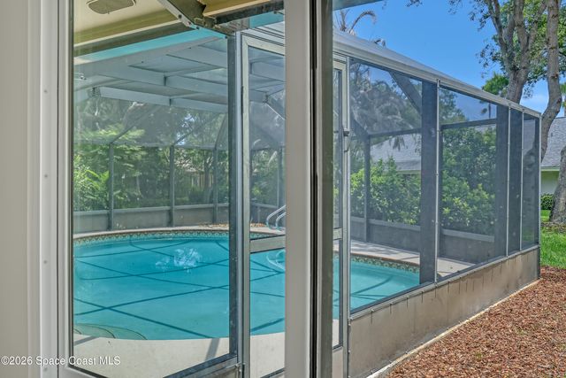 1107 Citrus Avenue NE, Palm Bay, FL 32905