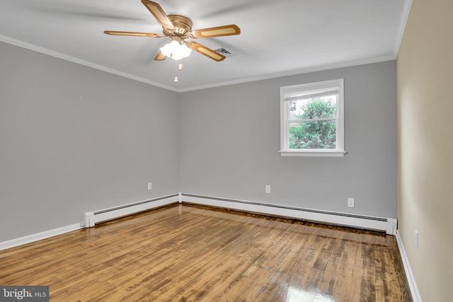 705 SHIELD ST, Harrisburg, PA 17109