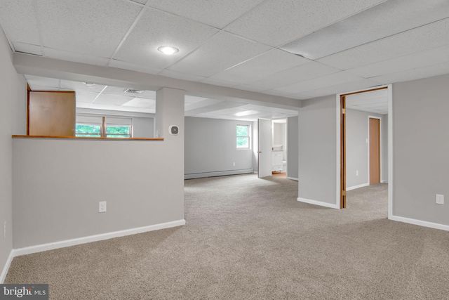 705 SHIELD ST, Harrisburg, PA 17109