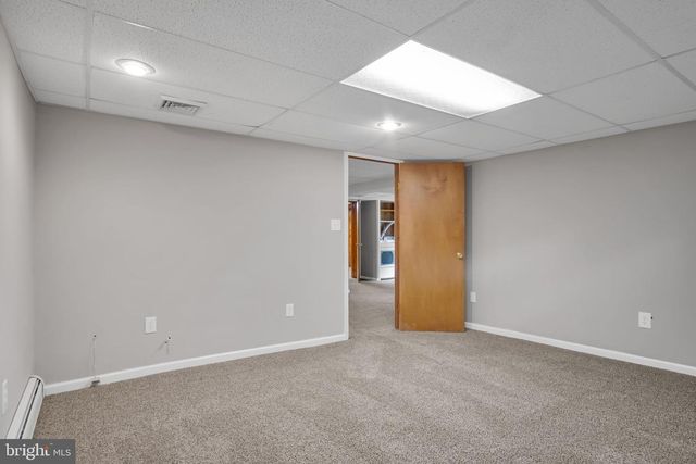 705 SHIELD ST, Harrisburg, PA 17109