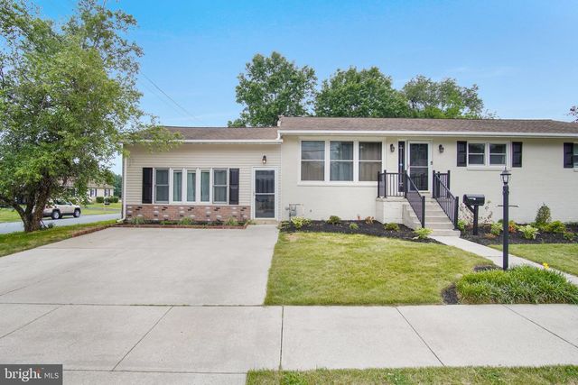 705 SHIELD ST, Harrisburg, PA 17109