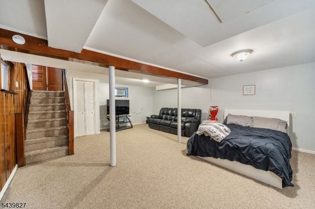 66 Merselis Ave, Clifton City, NJ 07011