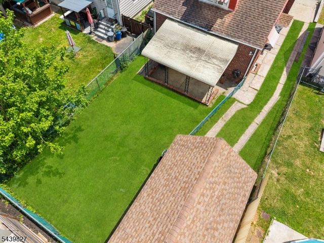 66 Merselis Ave, Clifton City, NJ 07011