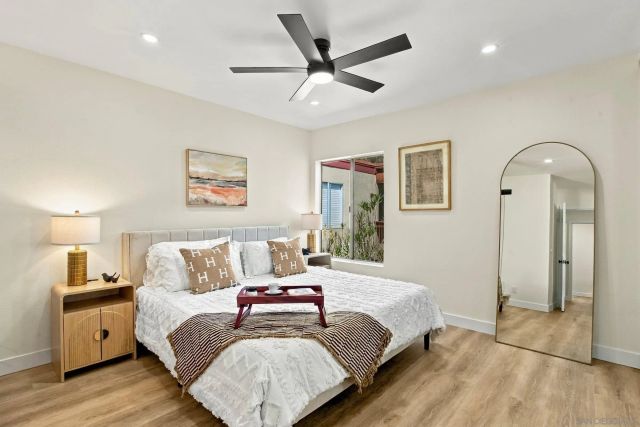 5553 Adobe Falls 14, San Diego, CA 92120