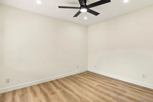 5553 Adobe Falls 14, San Diego, CA 92120