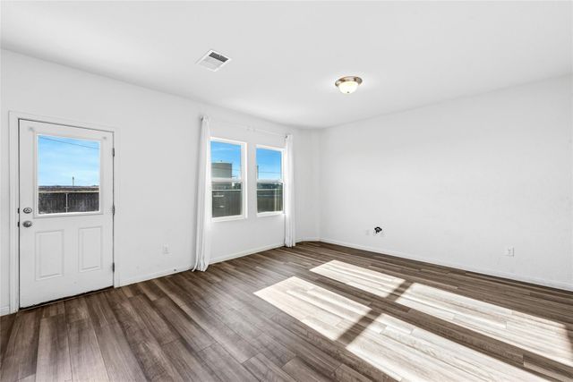 566 Delta CRST, Maxwell, TX 78656