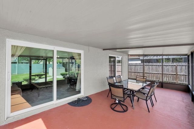 11113 BLOOMINGTON DRIVE, Tampa, FL 33635