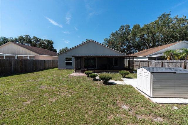 11113 BLOOMINGTON DRIVE, Tampa, FL 33635