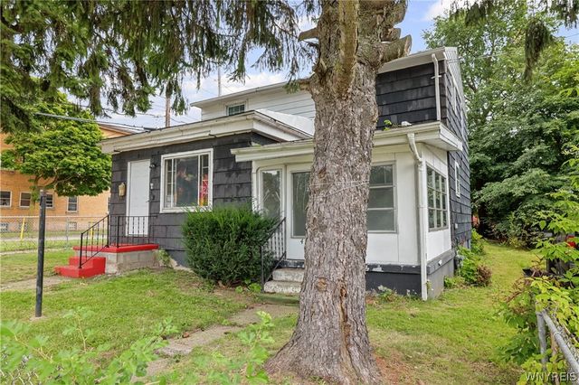473 7th Street, Niagara Falls, NY 14301