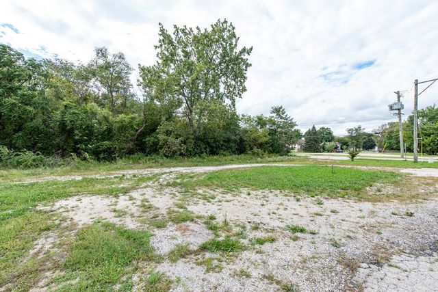 38498 N Sheridan Road, Beach Park, IL 60087